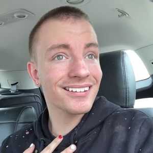 Meet your Posher, Zach